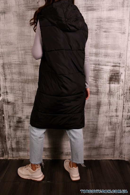 Жилетка жіноча (кол. чорний) з плащової тканини Розміри в наявності : 46, 48 арт.2310