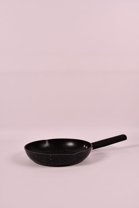 Сковорода "Chef" з антипригарним покриттям (індукційне дно) d-24см BEESER арт.10357